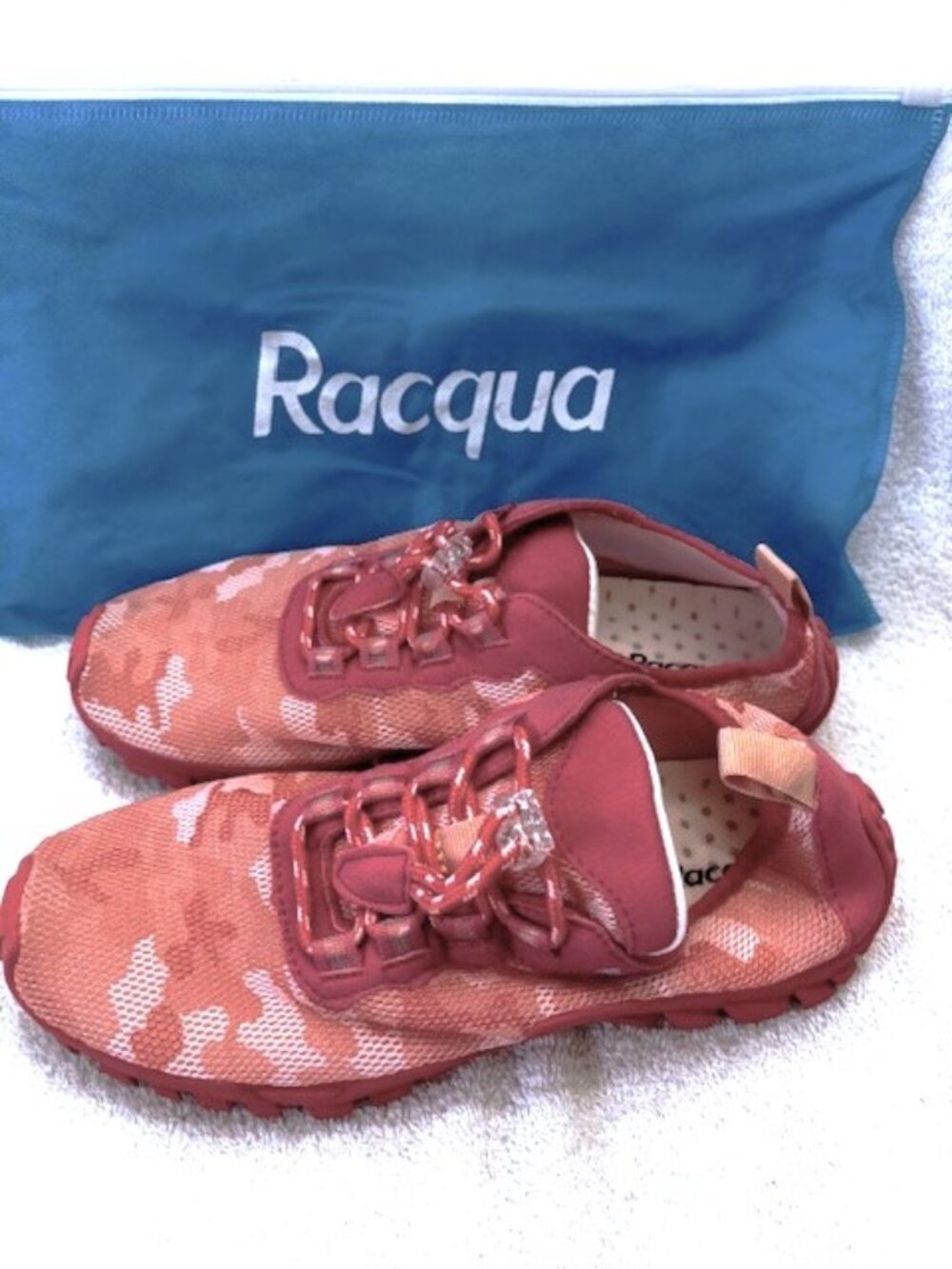 Racqua pink camo premium water shoes NWOT Size 8